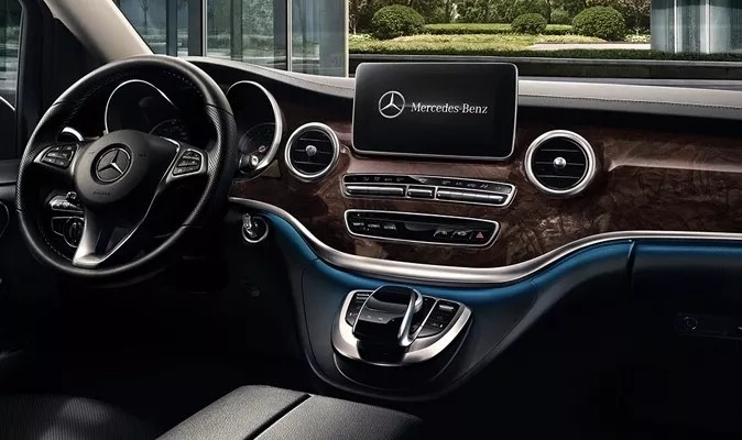 解鎖無限維度，盡享人生每一面 | 梅賽德斯-奔馳V級豪華多功能車_騰凱融資租賃