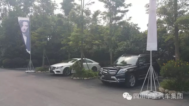 世界超模巔峰對(duì)決 官方指定座駕車影相隨_騰凱融資租賃